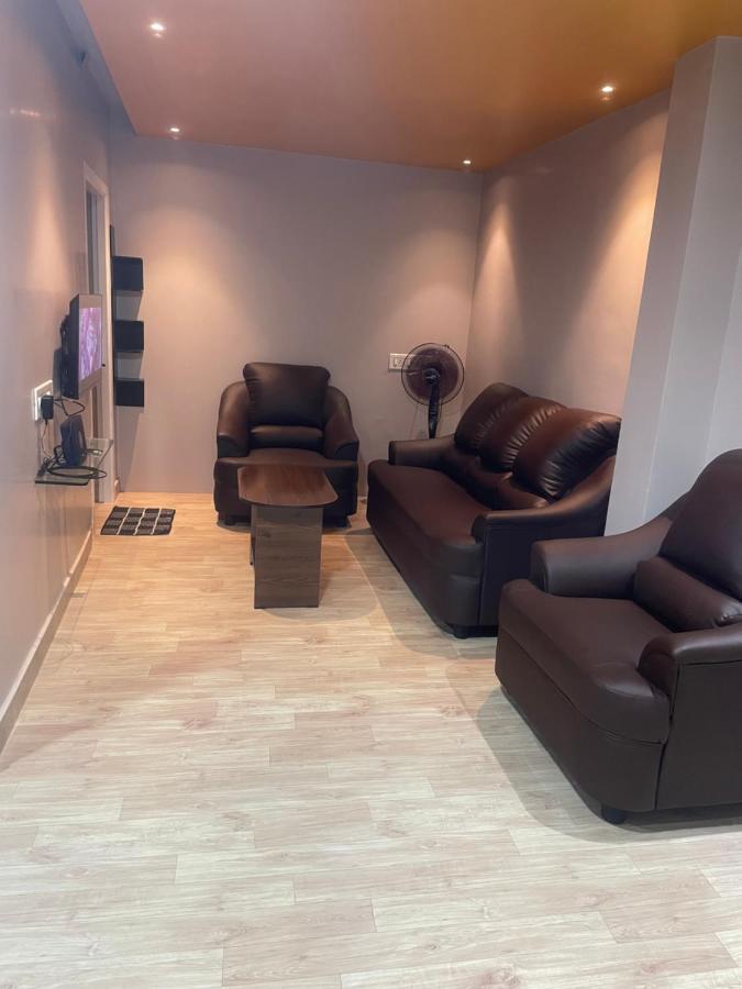 Vinoth Home Stay Service Apartment เชนไน ภายนอก รูปภาพ